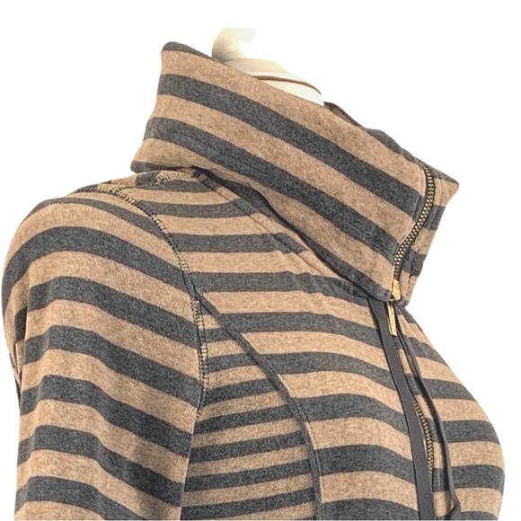Calvin Klein Velour Striped Drawstring Turtleneck Zip Up Jacket size X-Small - Picture 6 of 16